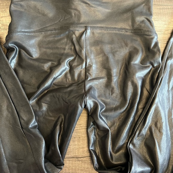 Spanx Leggings - Picture 4 of 7